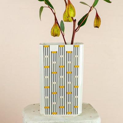 Erin Lightfoot Vase - Deco Vault