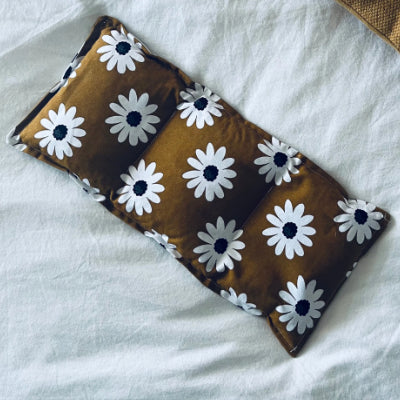 Lupin Hot & Cold Pack (Daisy Mustard Design - Large) - Oscar & Harley