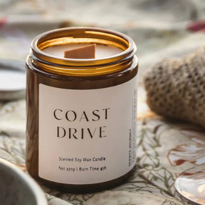 Candle Medium Size: Coast Drive (Sea Salt, Sandalwood, Eucalyptus Mint) - Scents Journey