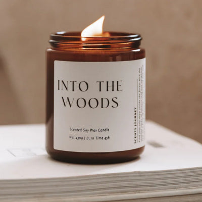 Candle Medium Size: Into The Woods (Bergamot, Sandalwood, Oud) - Scents Journey