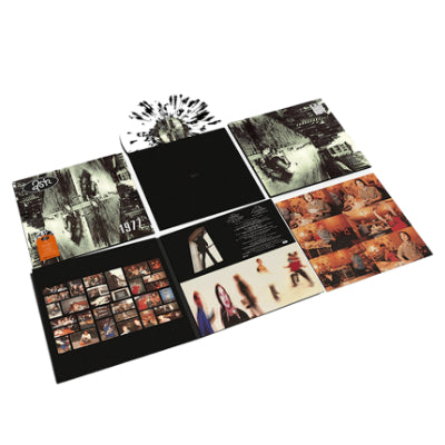 Ash - 1977 (Limited Black & White Splatter Coloured Vinyl)
