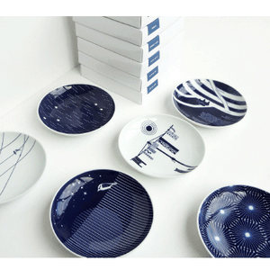 Skimming Stones Porcelain Plate - Bushman's Clock - Happy Valley Skimming Stones Porcelain Plates